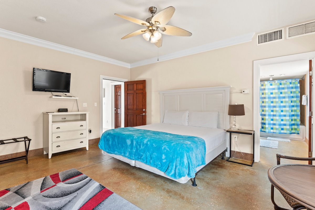 ห้องนอนเตียงคิงไซส์ 1