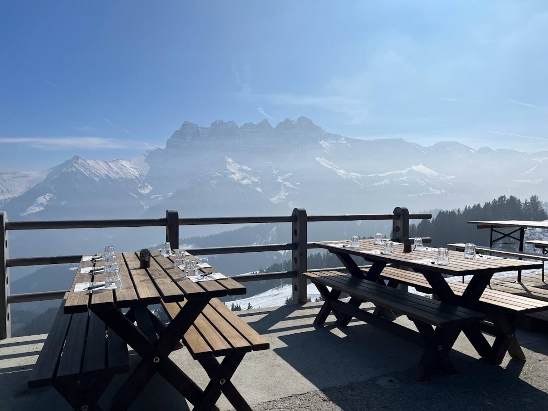 ZE Mountain Lodge, Morgins — photo 4