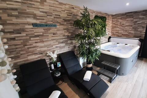 Casa AixKeys private spa 5 min. Fouras beach and golf
