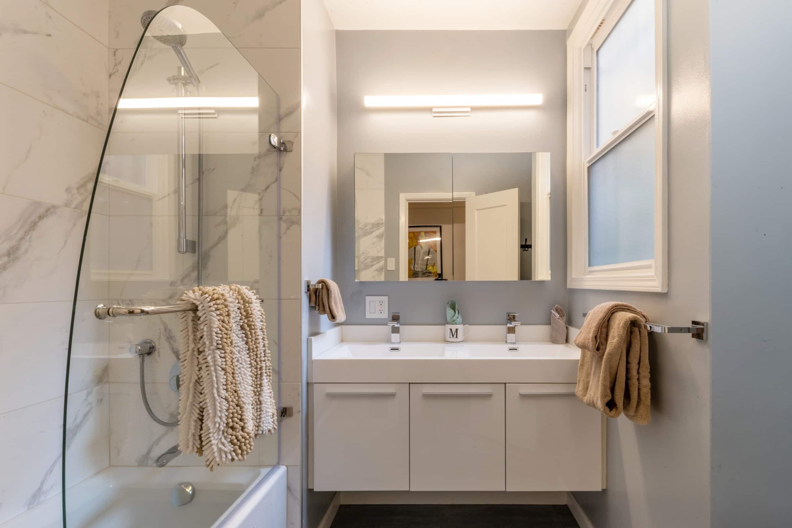 Home in San Francisco · ★4.77 · 4 bedrooms · 8 beds · 2.5 baths - Image 87