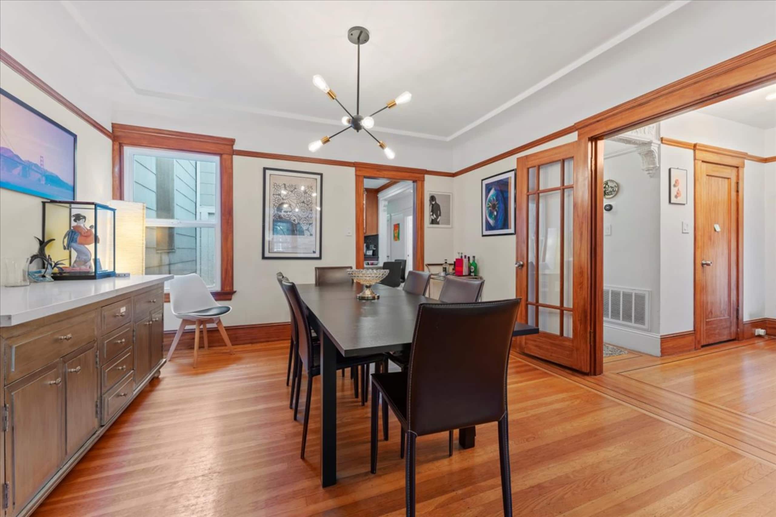 Home in San Francisco · ★4.77 · 4 bedrooms · 8 beds · 2.5 baths - Image 61