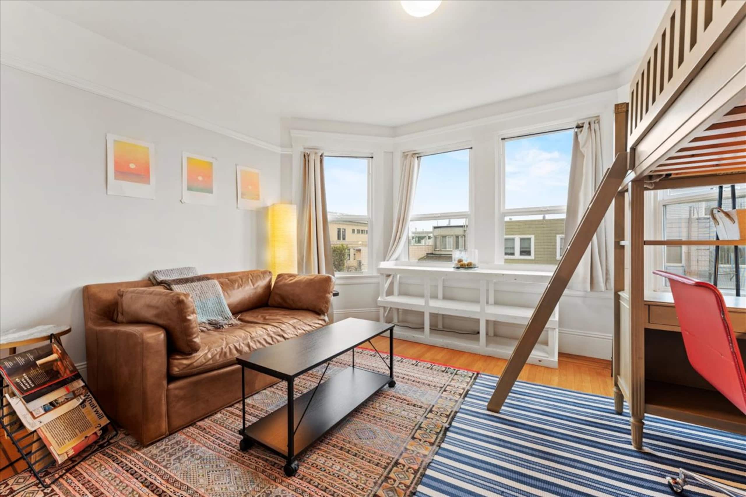 Home in San Francisco · ★4.77 · 4 bedrooms · 8 beds · 2.5 baths - Image 64
