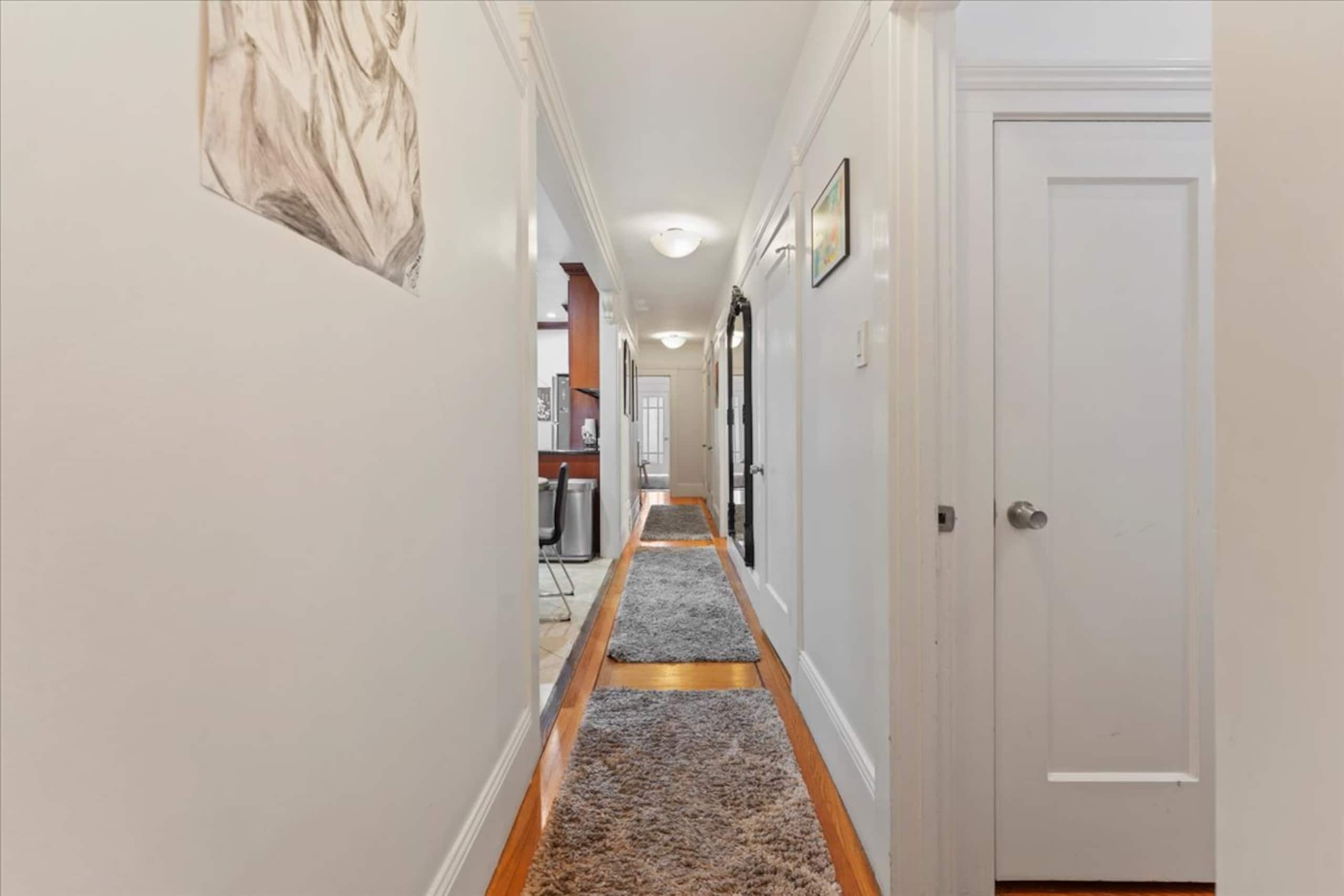 Home in San Francisco · ★4.77 · 4 bedrooms · 8 beds · 2.5 baths - Image 67