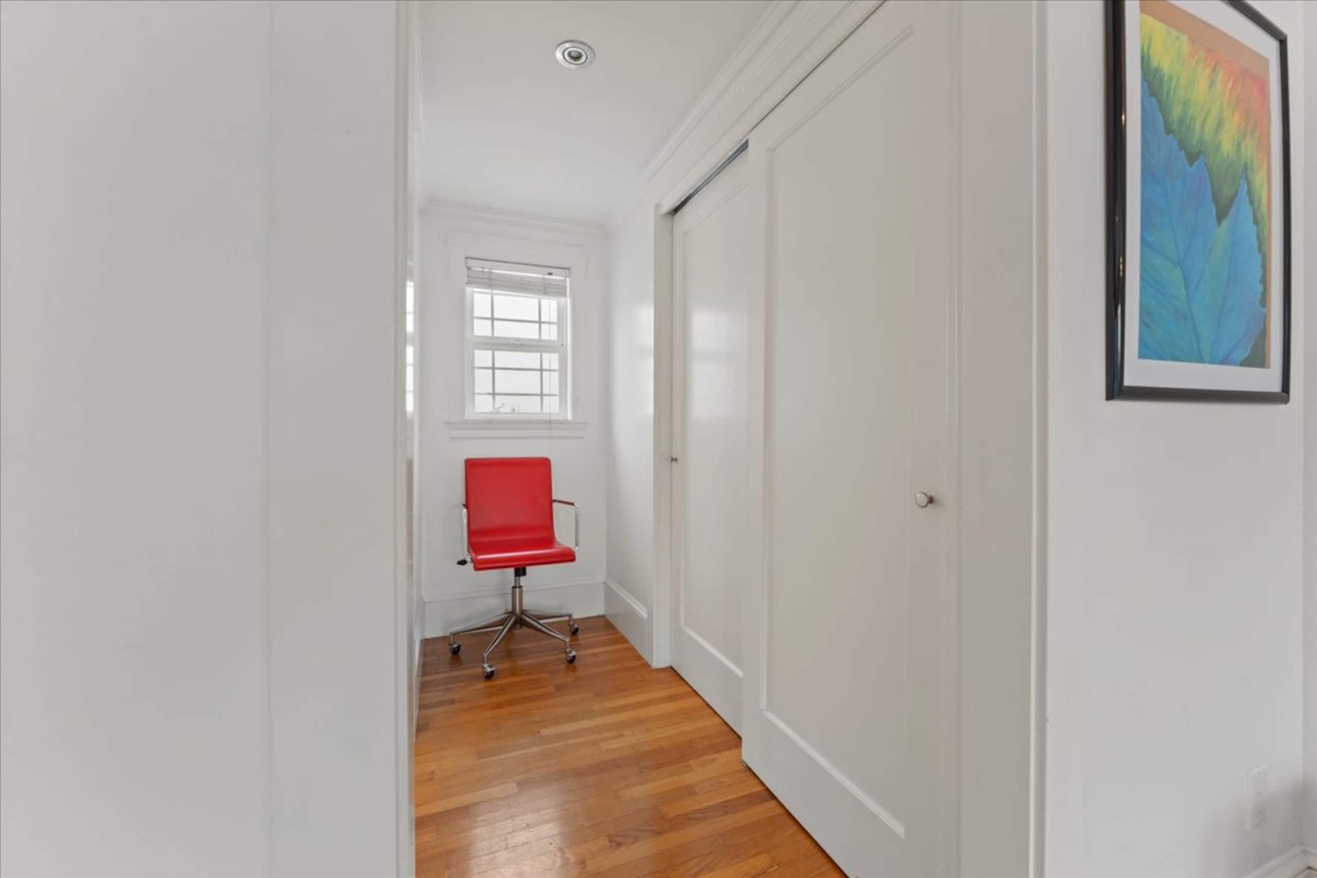 Home in San Francisco · ★4.77 · 4 bedrooms · 8 beds · 2.5 baths - Image 66