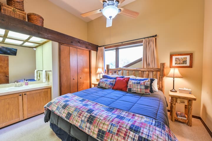 Master bedroom with separate vanity