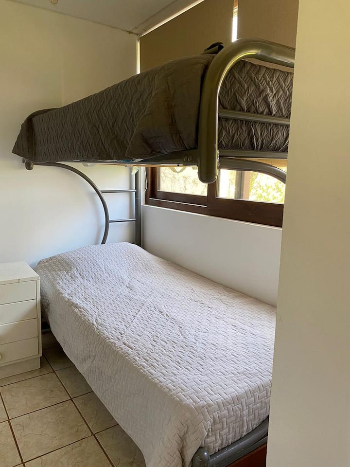 Dormitorio 4, 2 camas