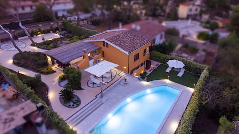 Exclusive Villa, Private Pool, 300m from Beach