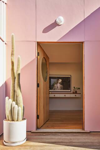 Awarded Architectural Digest Mid Century Modern gallery image 3