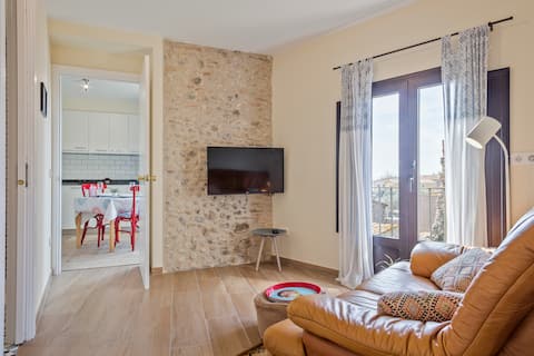 1-Apartment with terrace in Empordà- Costa Brava
