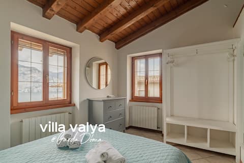 WOW Lakeview Villa Valya @GardaDoma