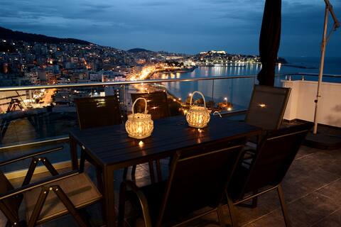 Roof Loft Luxury Apartment - 360 Kavala View