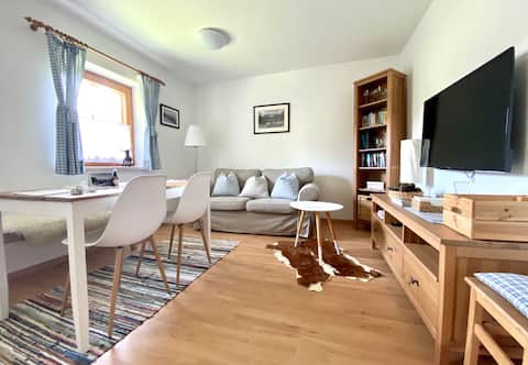 Erfolgreiche Airbnb-Immobilie: Cozy Mountain Home "Tilli" in Leogang