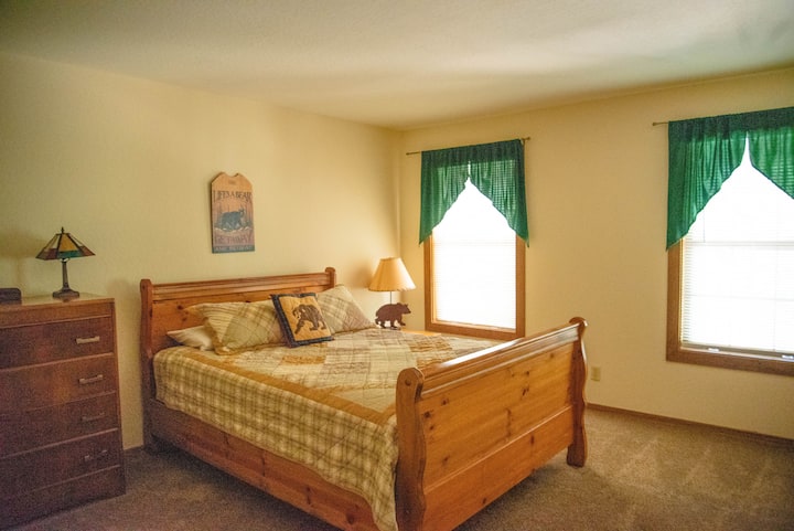 საძინებელი 1