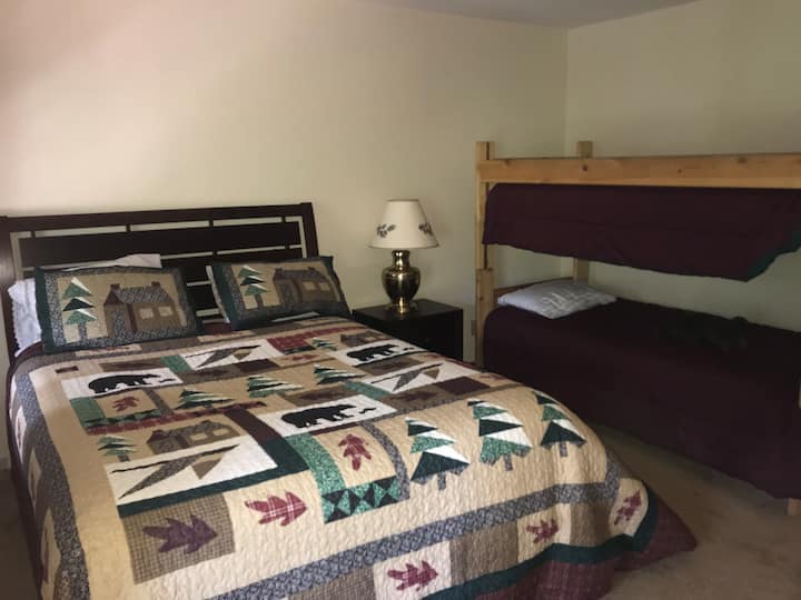 საძინებელი 3