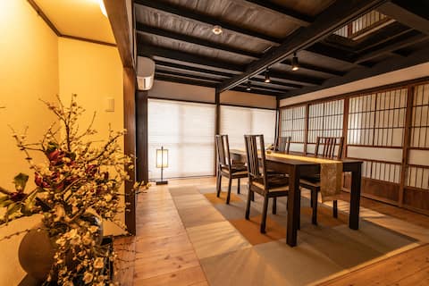 -Kominka ARAYASHI- 110-year-old house rental house/BBQ/Burning fire