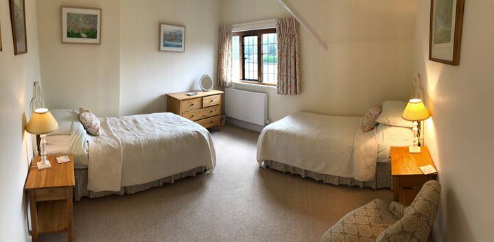 Twin room