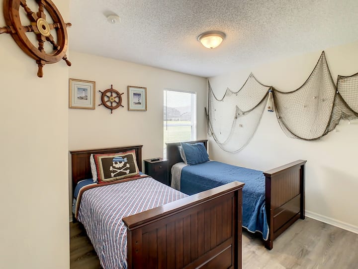 二楼卧室（两张双人床）