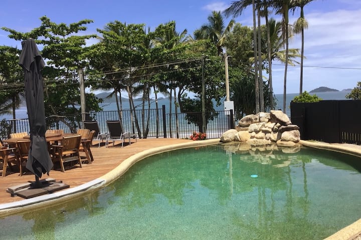 The View - Beachfront at South Mission