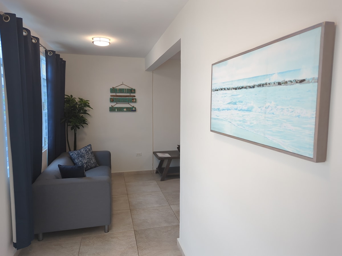 Vnútri predného vchodu