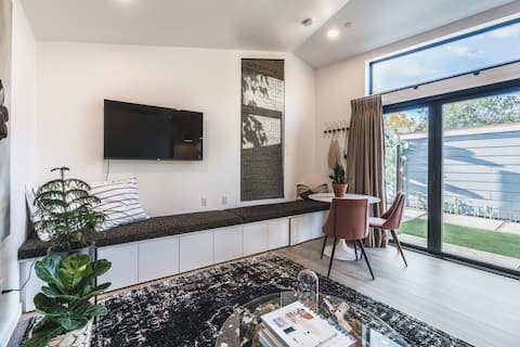 Top performing Airbnb: Private Abodu Guesthouse in Downtown San Jose in San Jose Northside