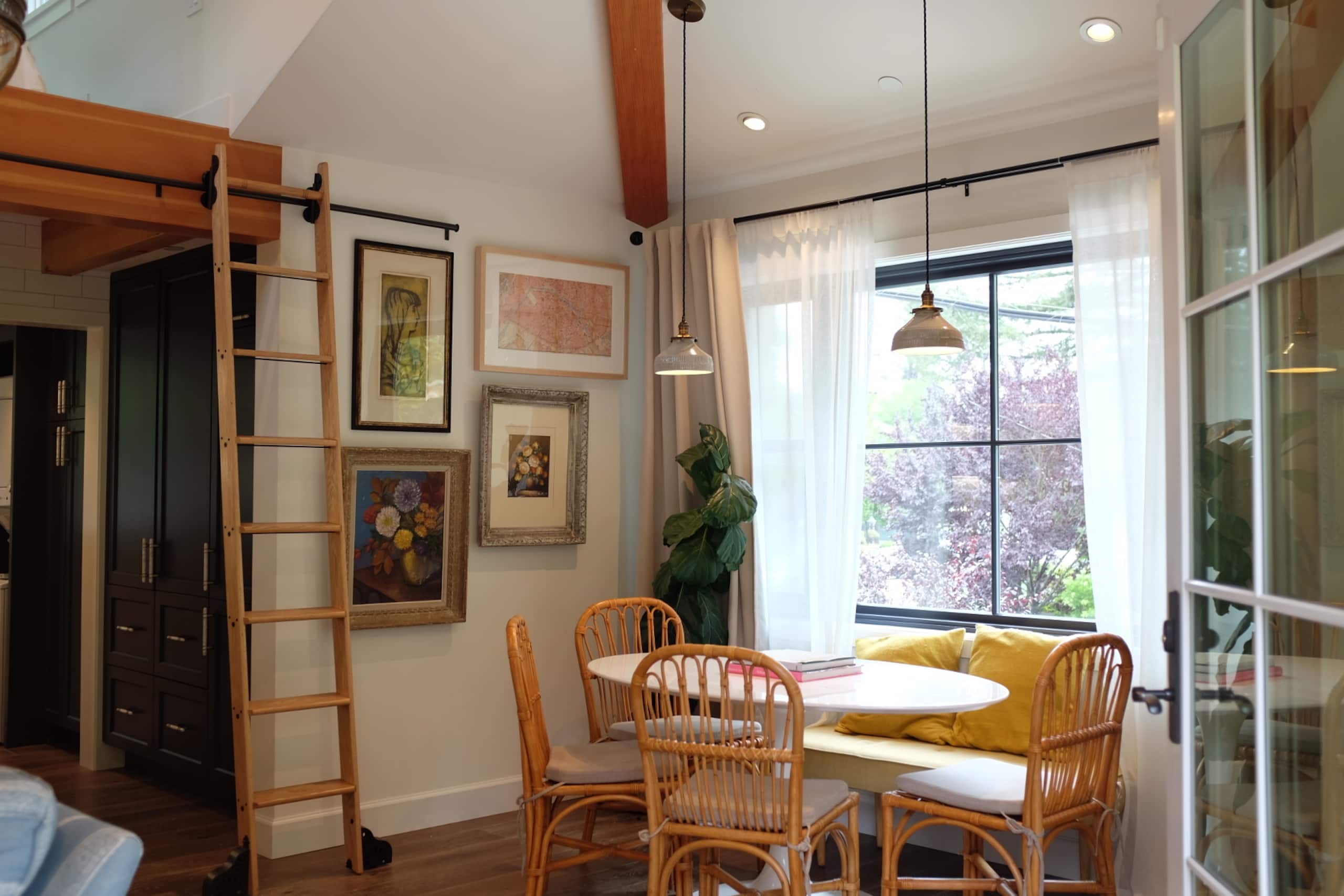 The Nest Treehouse Hideaway Steps to Downtown - Photo 10