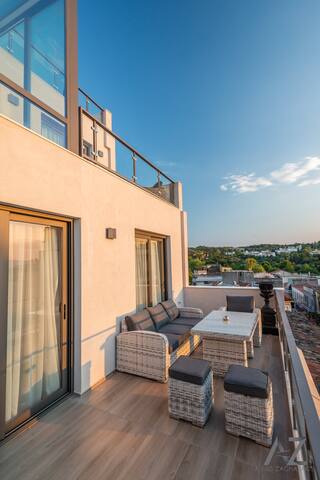 Art Acropolis Apartments Georgia gallery image 2