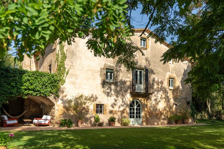 Maravillosa masía en entorno idílico