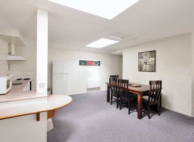 Riverlodge Nelson managed Airbnb listing 2