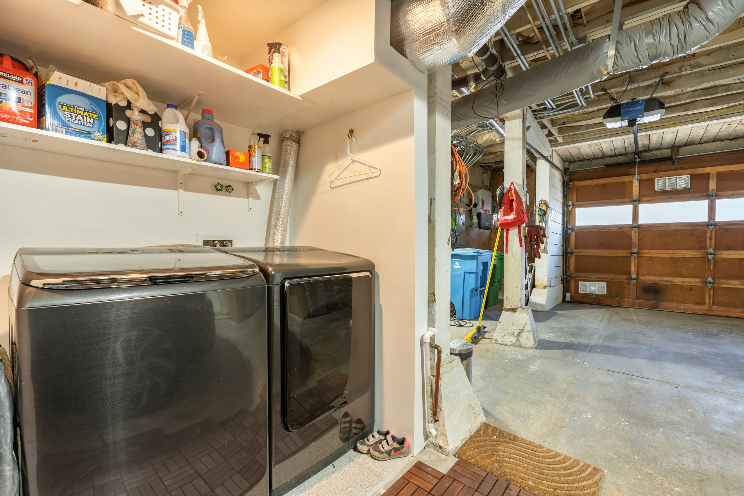 Home in San Francisco · ★4.96 · 3 bedrooms · 4 beds · 2.5 baths - Image 28