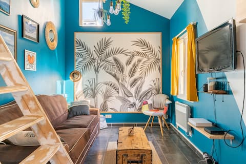 Cozy house with bikes near city center!