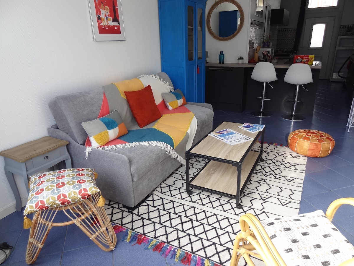 Top performing Airbnb: Ground floor Ideal for lovers or PRO wifi, coffee, tea, parking in Le Havre