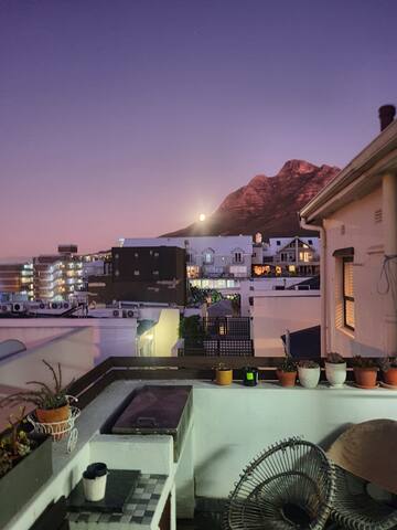 3 Bedroom Victorian Apartment gallery image 4