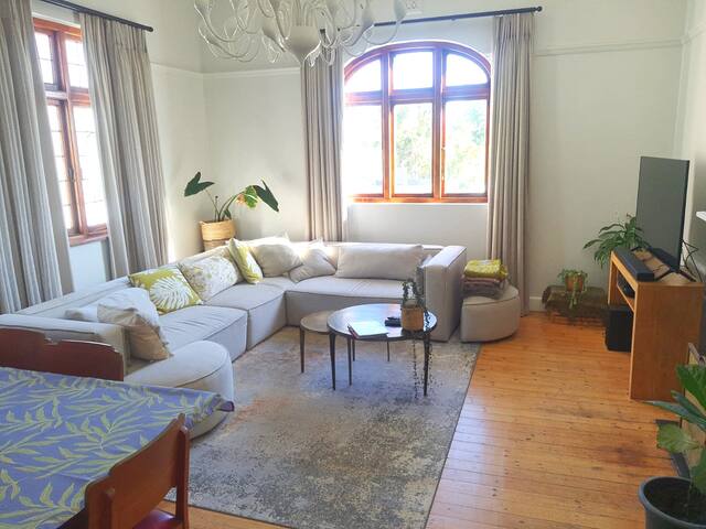 3 Bedroom Victorian Apartment