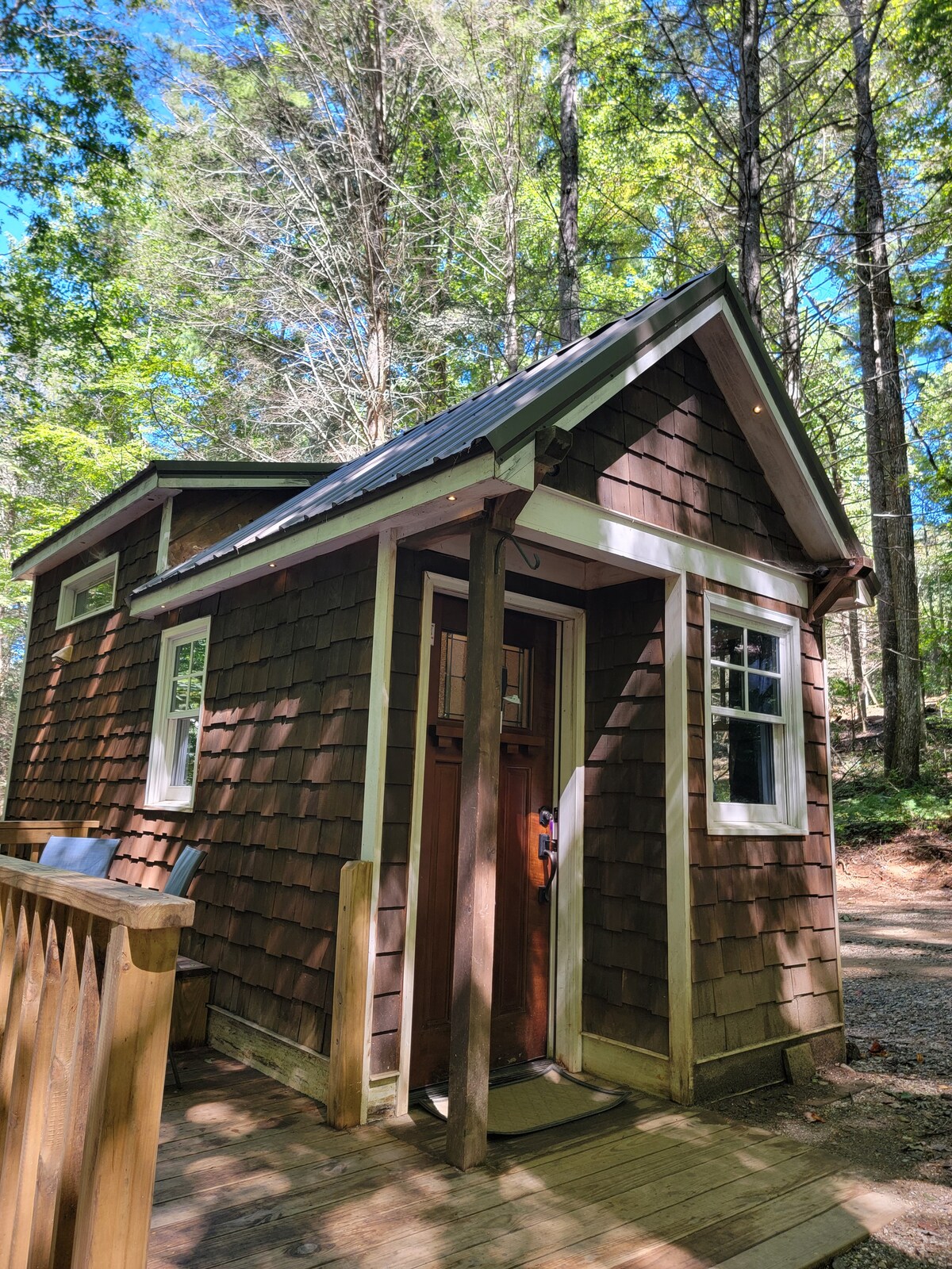 Chanterelle Creekside Tiny Home 1 Tiny houses for Rent in Suches