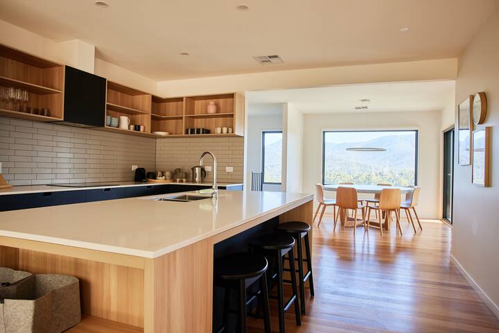 The Green House gallery image 2