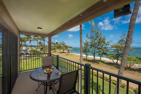 Renovated 7/20! Corner Beachfront Penthouse w/AC!