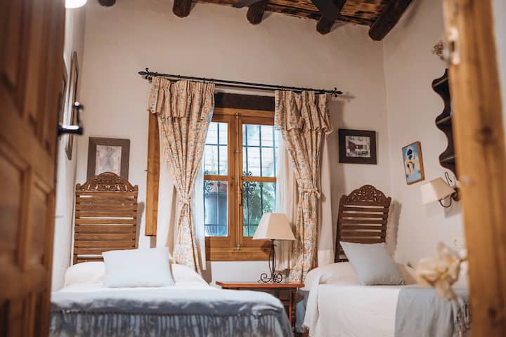 غرفة النوم 2