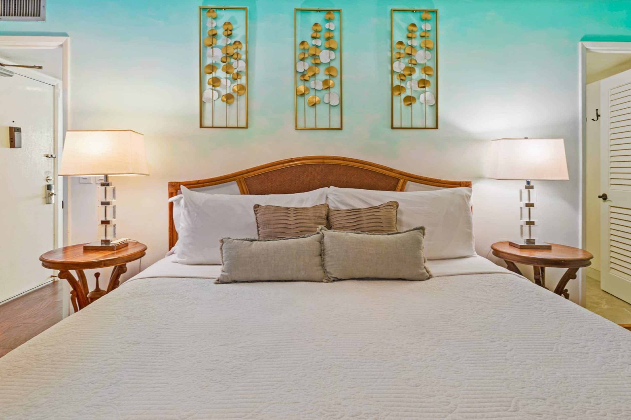 Condo in Kihei · ★4.87 · 1 bedroom · 1 bed · 2 baths - Image 11
