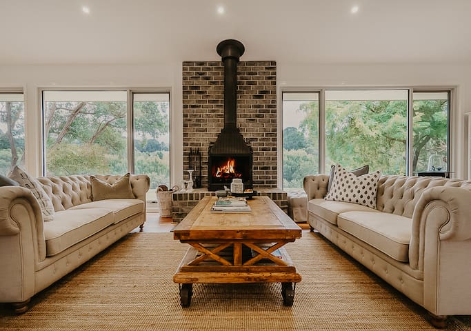 Joie de Vivre – Get amongst the VINES