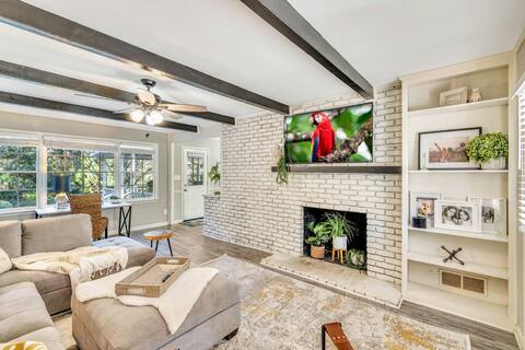 ATH - Dunwoody 5BR -Pet Friendly -Fenced (lakebro)
