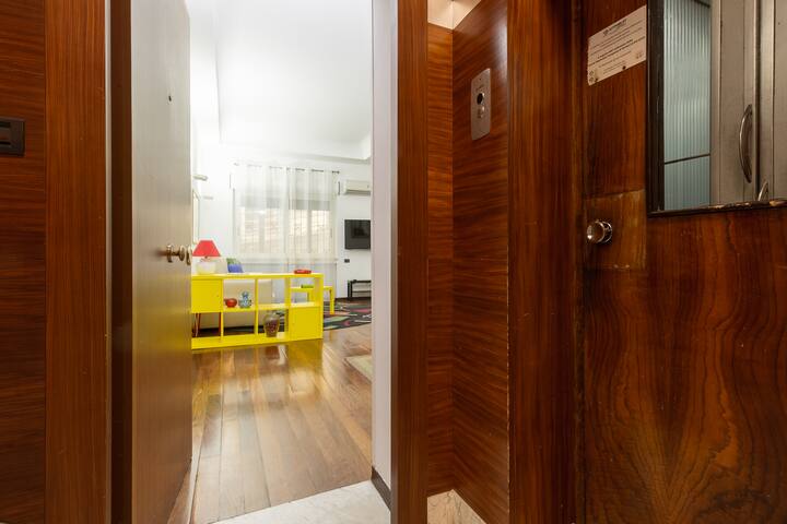 Armida Vip Flat – Family apartment in Naples gallery image 2