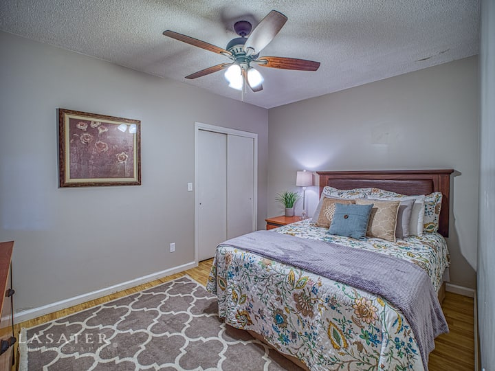 卧室2 -标准双人床