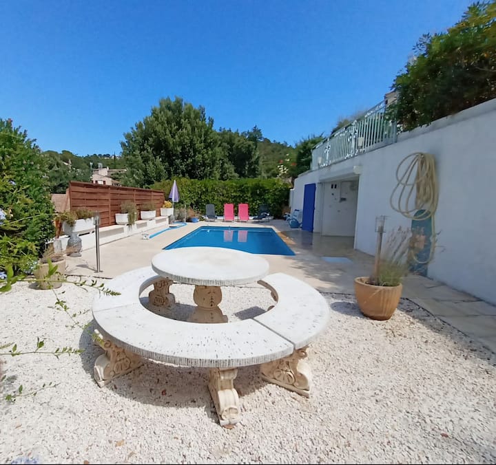 Appartement Dans La Villa Les Libellules - Saint-Aygulf