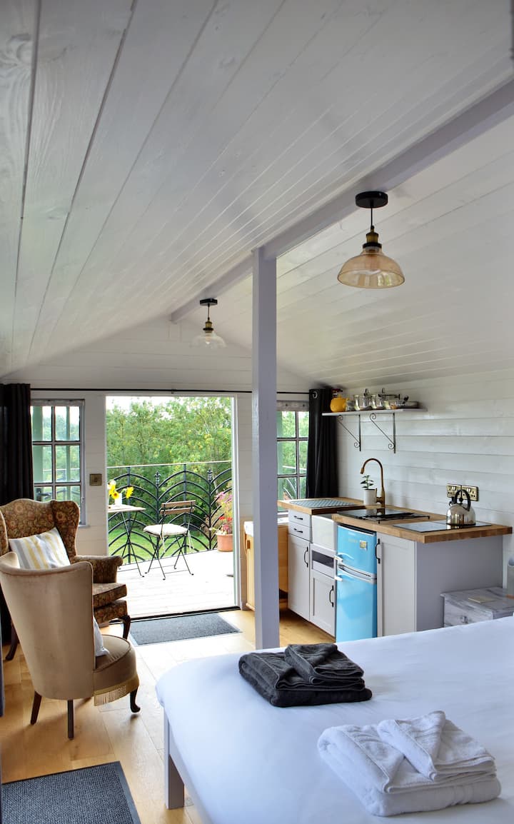 Castle Lodge set in Sheriff Hutton castle grounds. Farm stays for