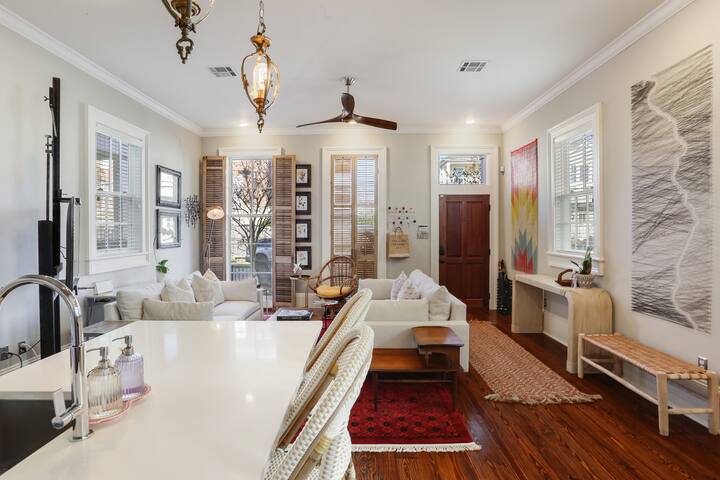 The Red Bayou House, Whimsical, Comfortable, Chic gallery image 5