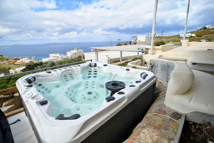 Villa Eleni with Jacuzzi, Sea -Sunset View for 2-8
