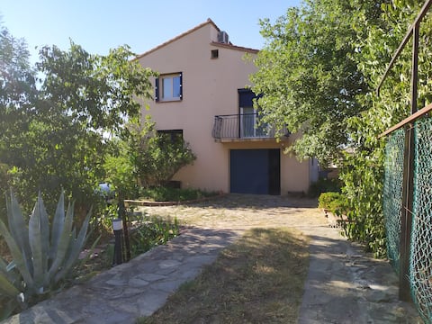 WELCOMING HOUSE BETWEEN SEA AND MOUNTAIN