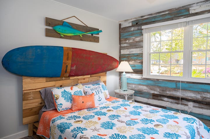 Skipper 's Room (Master Bedroom)