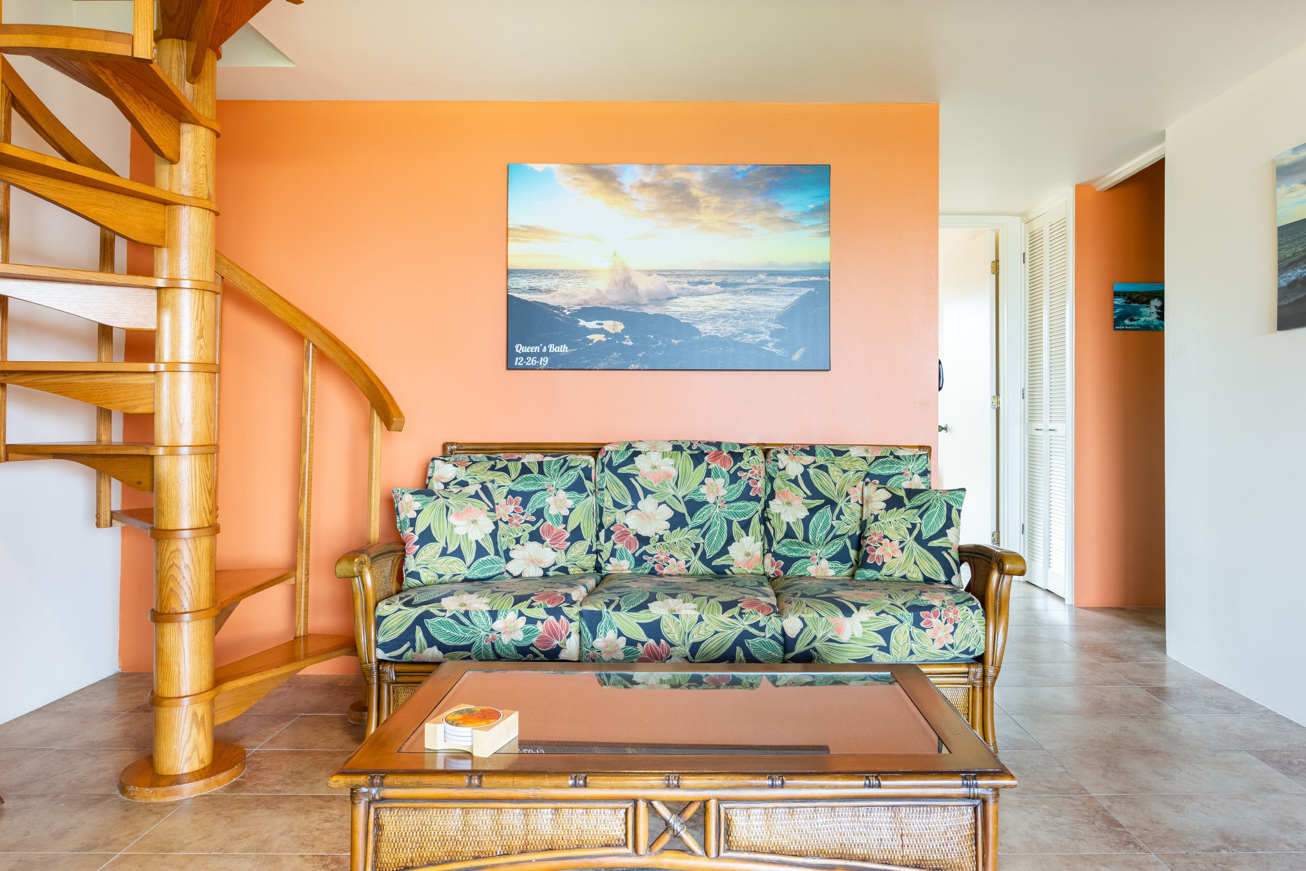 Condo in Kailua-Kona · ★4.86 · 2 bedrooms · 2 beds · 1 bath - Image 2