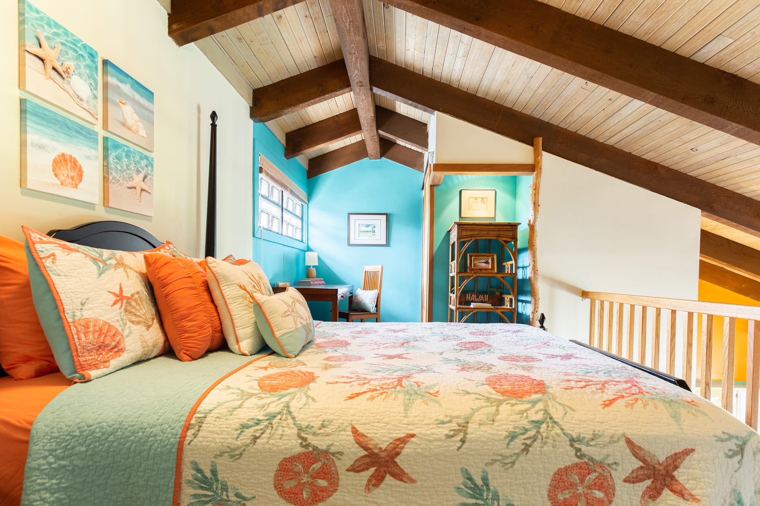 Condo in Kailua-Kona · ★4.86 · 2 bedrooms · 2 beds · 1 bath - Image 16